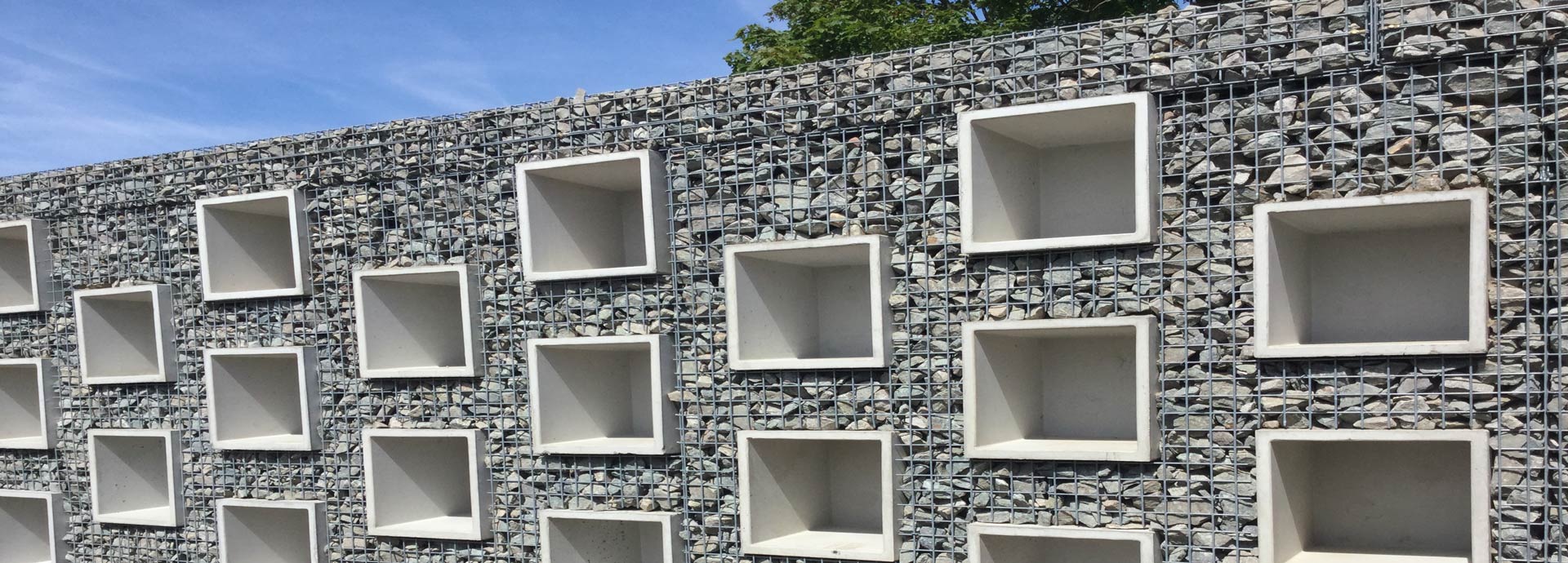 Gabion urn wall in Belgium 